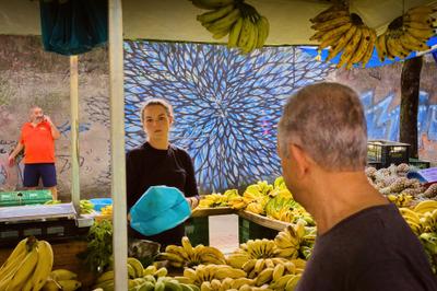 Banca de bananas — fotografia de Rômulo Queiroz